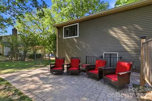 6723 Rollingridge Dr, Charlotte, NC 28211 - Photo 34