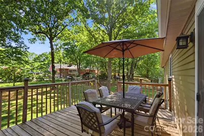 6723 Rollingridge Drive, Charlotte, NC 28211 - Photo 30
