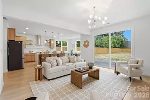 2822 Dogwood Ave, Charlotte, NC 28206 - Photo 10