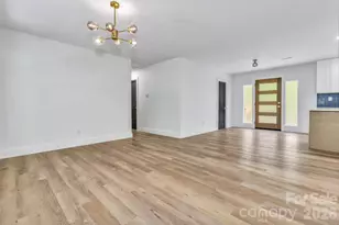 7 Angus Ln, Asheville, NC 28805 - Photo 10