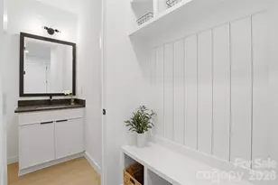 2818 Dogwood Ave, Charlotte, NC 28206 - Photo 8
