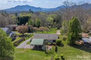 86 Hideaway Ln, Waynesville, NC 28785 - Photo 2