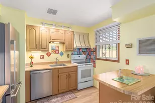 86 Hideaway Ln, Waynesville, NC 28785 - Photo 6