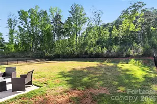 7132 Wheyfield Dr, Charlotte, NC 28215 - Photo 38