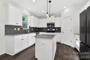 7132 Wheyfield Dr, Charlotte, NC 28215 - Photo 12