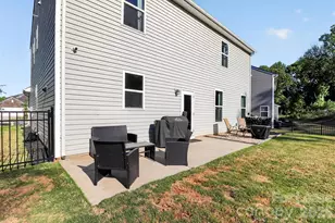 7132 Wheyfield Dr, Charlotte, NC 28215 - Photo 36