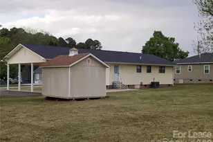 3121 Corliss St, Salisbury, NC 28147 - Photo 2