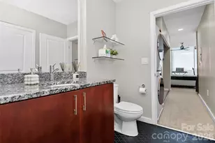 210 N Church St, Charlotte, NC 28202 - Photo 22
