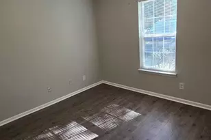 2633 Daffodil Dr, Charlotte, NC 28269 - Photo 10