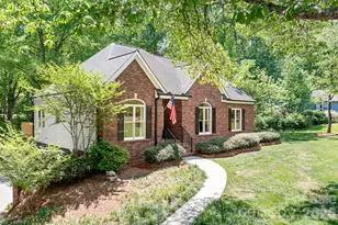 199 Buckingham Place Rd, Mooresville, NC 28115 - Photo 2