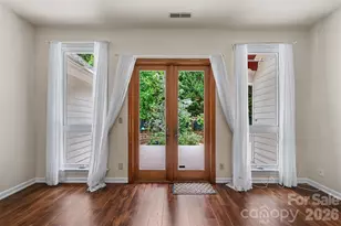 9102 Brightleaf Pl, Charlotte, NC 28269 - Photo 24