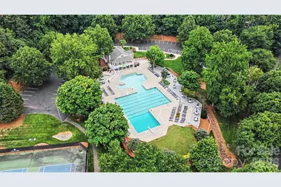 9102 Brightleaf Place, Charlotte, NC 28269 - Photo 30
