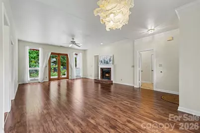 9102 Brightleaf Place, Charlotte, NC 28269 - Photo 2