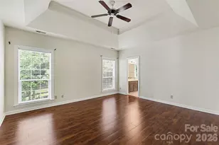 9102 Brightleaf Pl, Charlotte, NC 28269 - Photo 12