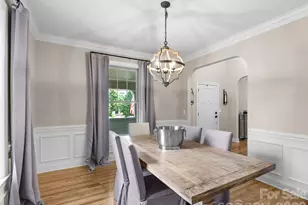 1066 Columbine Rd, Asheville, NC 28803 - Photo 12