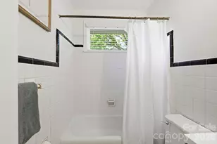 4500 Woodlark Ln, Charlotte, NC 28211 - Photo 12
