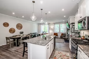 18036 Pear Hawthorne Dr, Huntersville, NC 28078 - Photo 10