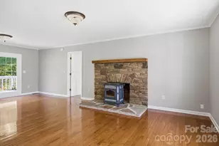 29 Small Mountain Dr, Asheville, NC 28805 - Photo 12