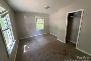 836 S Dalton St, Gastonia, NC 28052 - Photo 6