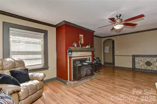 608 Worley St, Monroe, NC 28112 - Photo 6