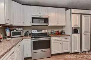 608 Worley St, Monroe, NC 28112 - Photo 10