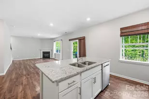150 Scotsway Ct, Troutman, NC 28166 - Photo 8