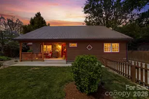 107 5th St, Black Mountain, NC 28711 - Photo 2