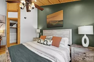 107 5th St, Black Mountain, NC 28711 - Photo 14