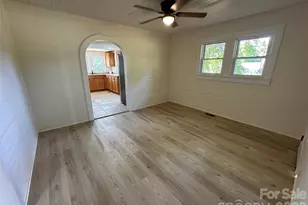 919 Orangewood St, Kannapolis, NC 28081 - Photo 12