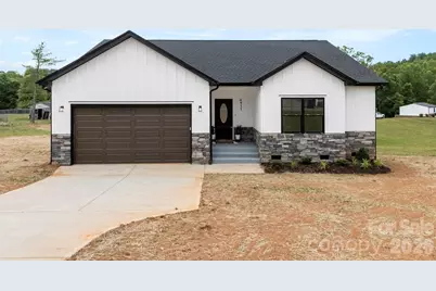 6911 Berea Avenue, Connelly Springs, NC 28612 - Photo 4
