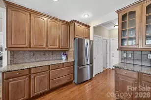 3613 Savannah Hills Dr, Matthews, NC 28105 - Photo 10