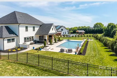 1090 Rolling Meadow Drive, Mooresville, NC 28115 - Photo 38