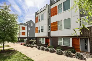 2032 Bryant Park Dr, Charlotte, NC 28208 - Photo 2
