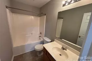 6427 Wedron Ct, Charlotte, NC 28216 - Photo 28