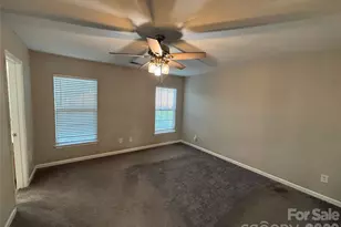 6427 Wedron Ct, Charlotte, NC 28216 - Photo 14