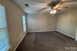 6427 Wedron Ct, Charlotte, NC 28216 - Photo 12