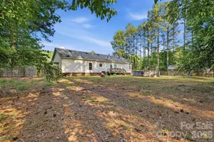2825 Sweeping Pine Ln, Denver, NC 28037 - Photo 32