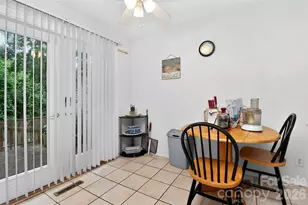1735-1737 Herrin Ave, Charlotte, NC 28205 - Photo 30