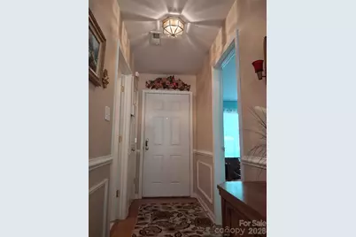 207 Woodlynn Drive, Charlotte, NC 28214 - Photo 10