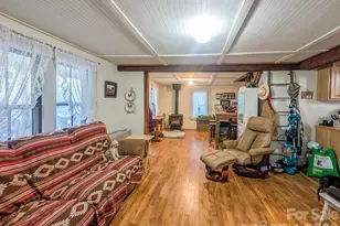 87 Henderson Ln, Burnsville, NC 28714 - Photo 20