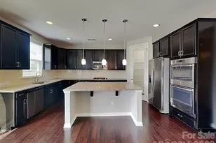116 Hillston Ln, Mooresville, NC 28115 - Photo 2