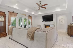 154 Quail Hollow Dr, Kings Mountain, NC 28086 - Photo 6