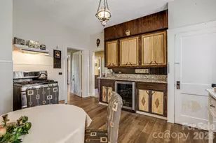 29 Walnut St, Hot Springs, NC 28743 - Photo 14