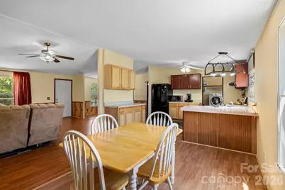 2095 Wildwood Drive, Hickory, NC 28601 - Photo 12
