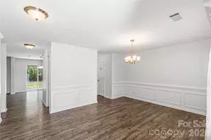 10215 Bradstreet Commons Way, Charlotte, NC 28215 - Photo 4