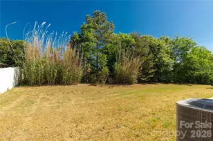 10215 Bradstreet Commons Way, Charlotte, NC 28215 - Photo 30