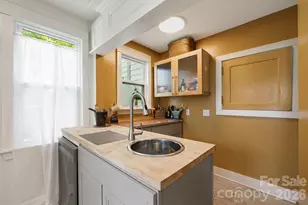 79 Walnut St, Hot Springs, NC 28743 - Photo 12