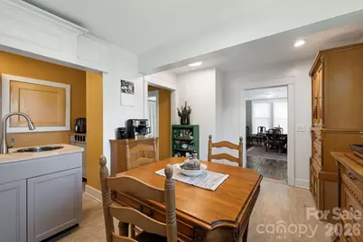79 Walnut Street, Hot Springs, NC 28743 - Photo 10