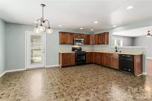 3900 Shasta Cir, Clover, SC 29710 - Photo 14