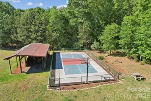 7117 Rock Island Rd, Charlotte, NC 28278 - Photo 10
